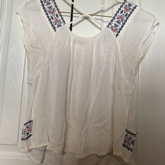 White, Blue, & Red Peasant Top - Picture 2 of 4